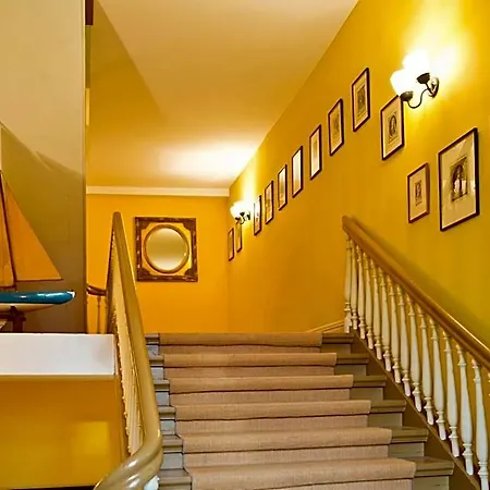 & Restaurant Gutshaus Ludorf Hotell Vipperow