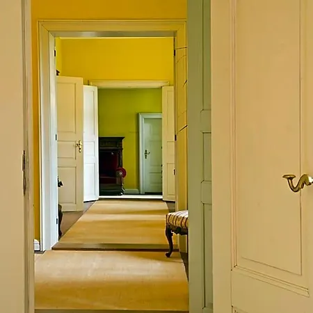 & Restaurant Gutshaus Ludorf Hotell